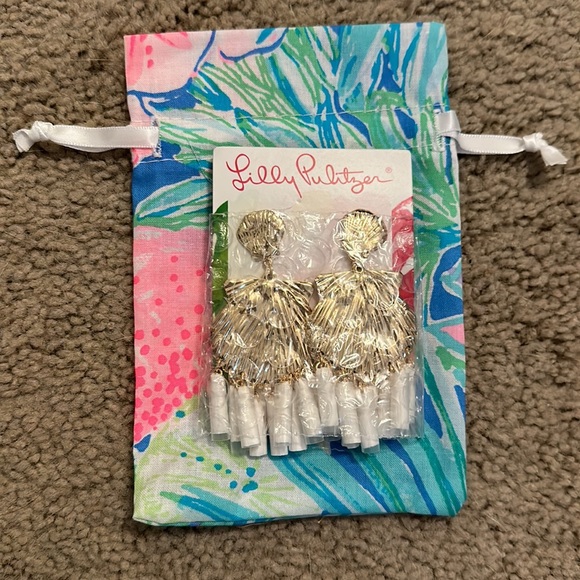 Lilly Pulitzer Sway With Me Earrings - Picture 2 of 3